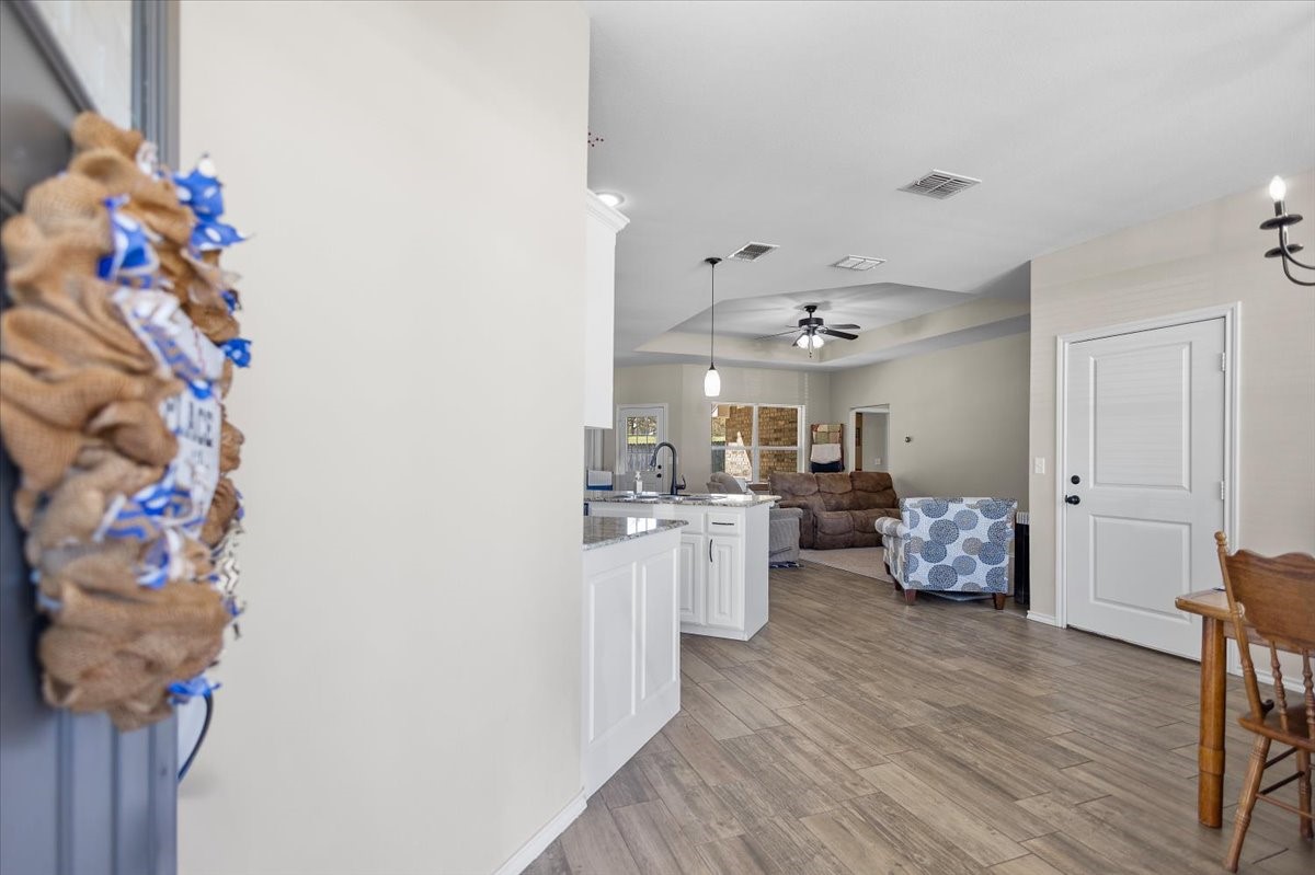 307 Mission Crest Circle Lindale TX 75771