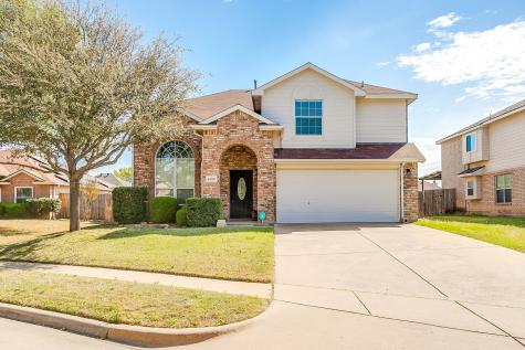 1700 Wolf Creek Drive Arlington TX 76018