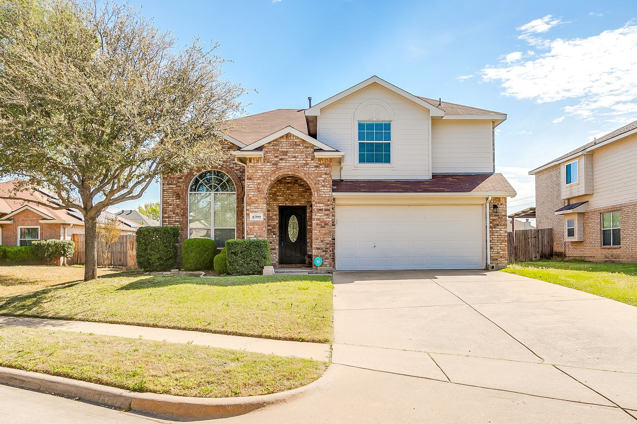 1700 Wolf Creek Drive Arlington TX 76018