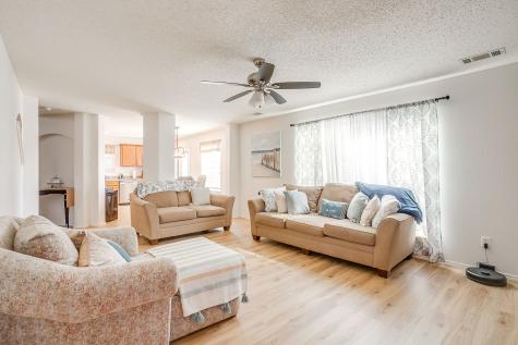 1700 Wolf Creek Drive Arlington TX 76018