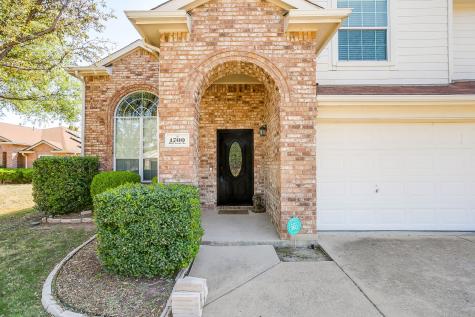1700 Wolf Creek Drive Arlington TX 76018