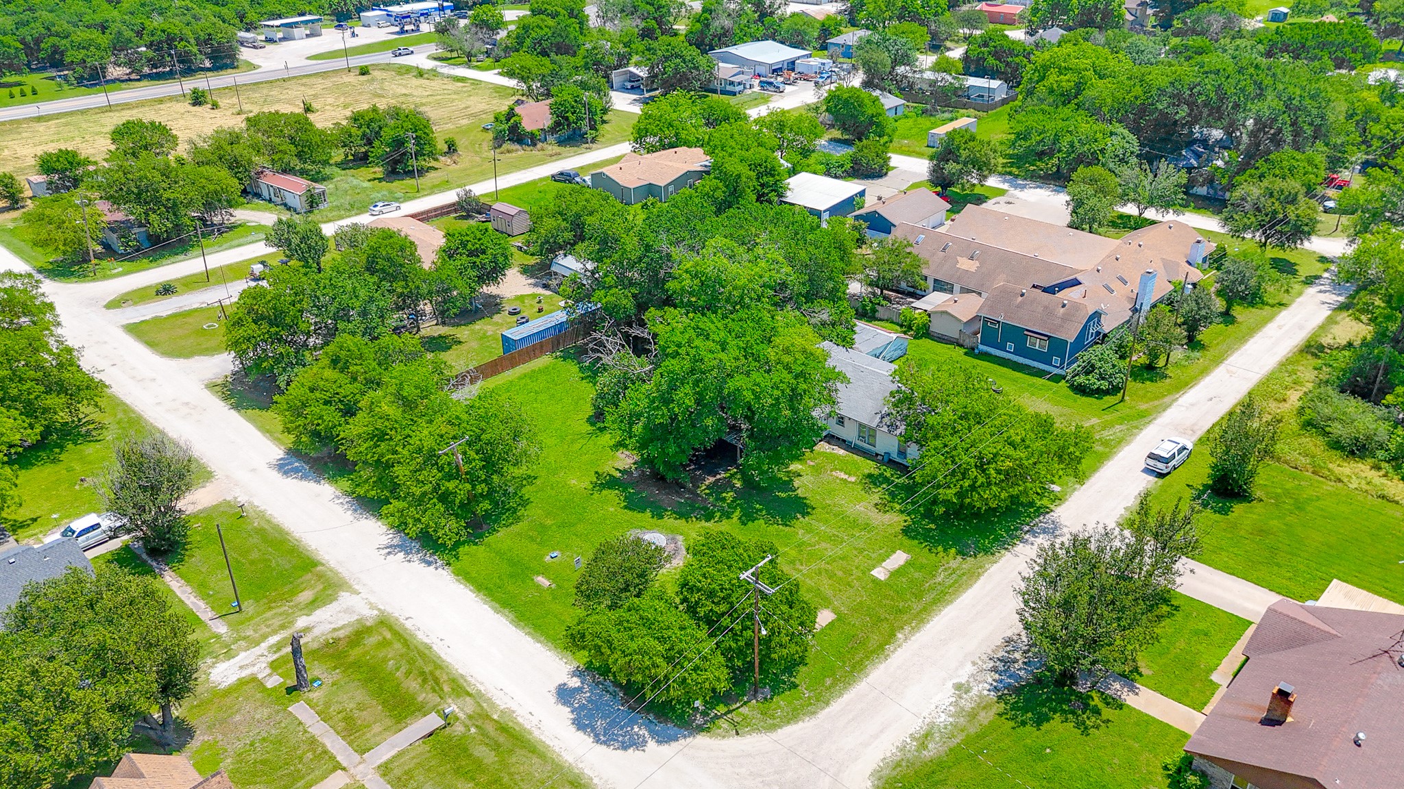 305 N 3rd Street Coolidge TX 76693