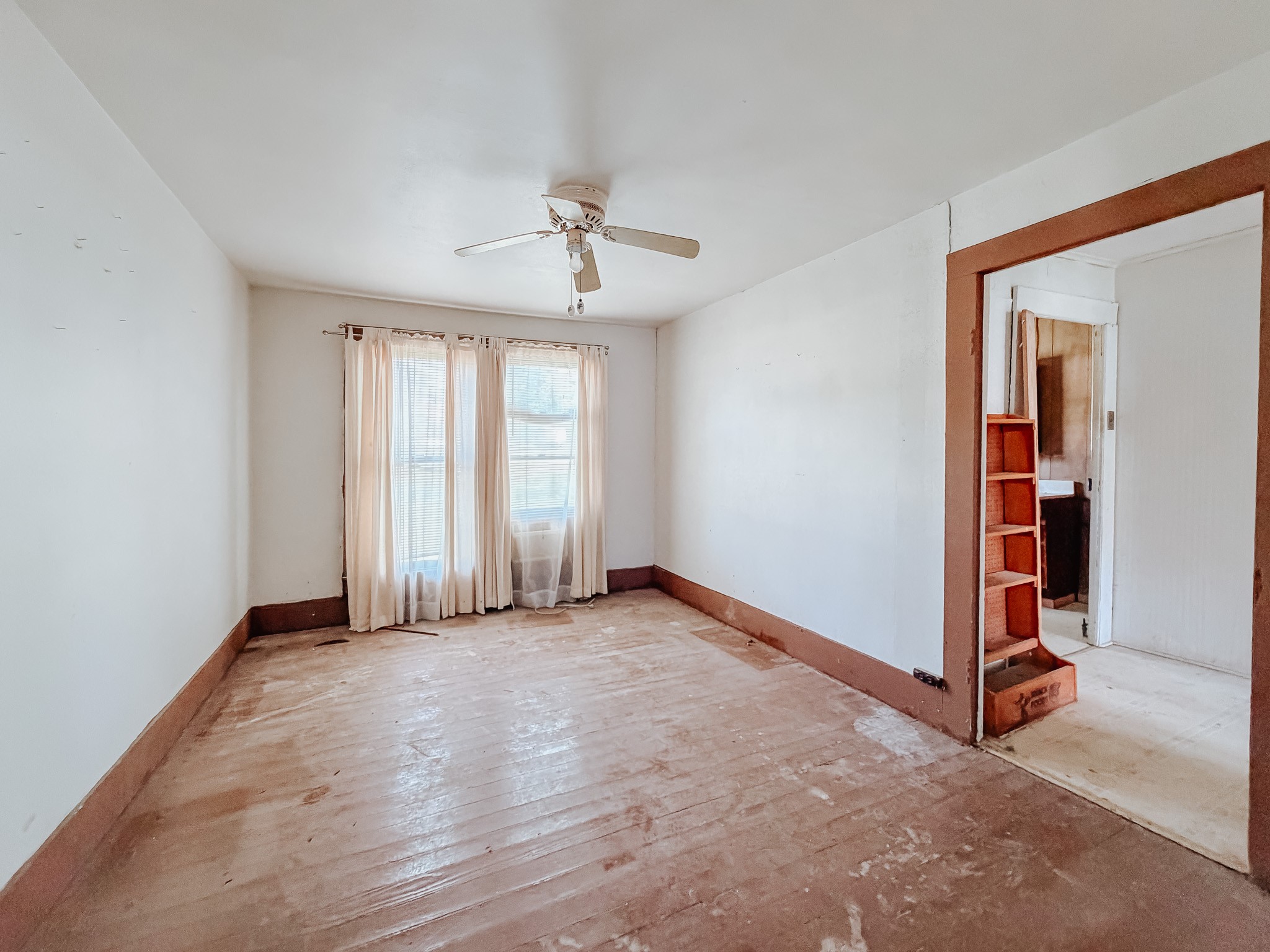 305 N 3rd Street Coolidge TX 76693