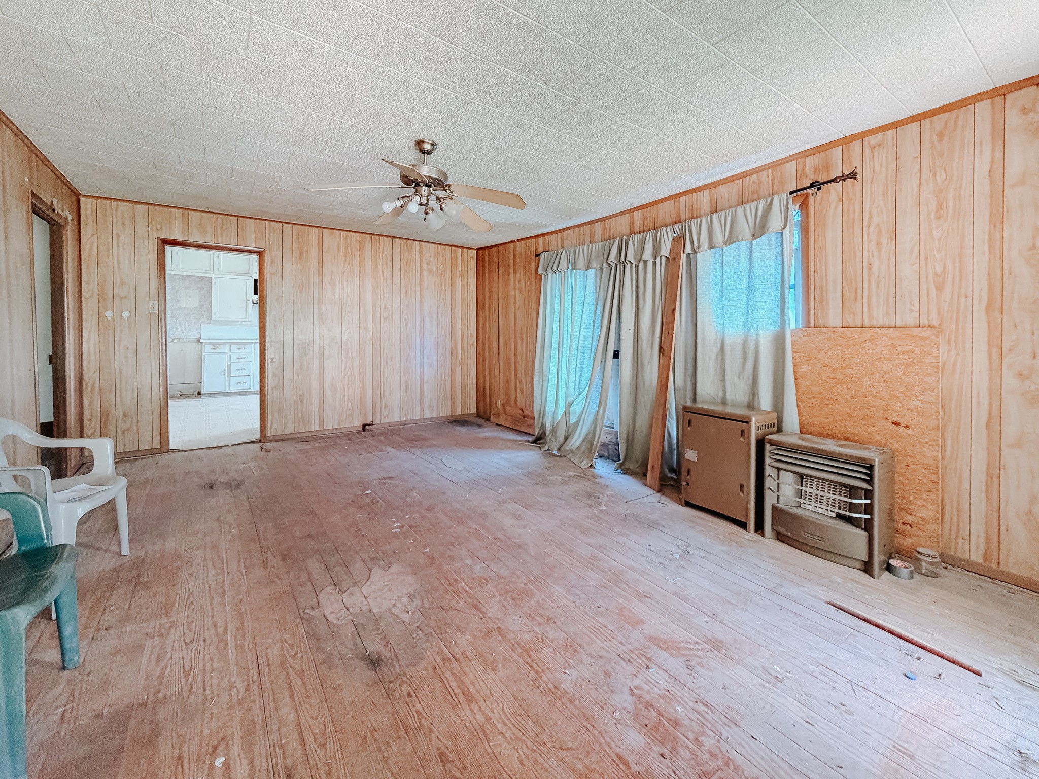 305 N 3rd Street Coolidge TX 76693