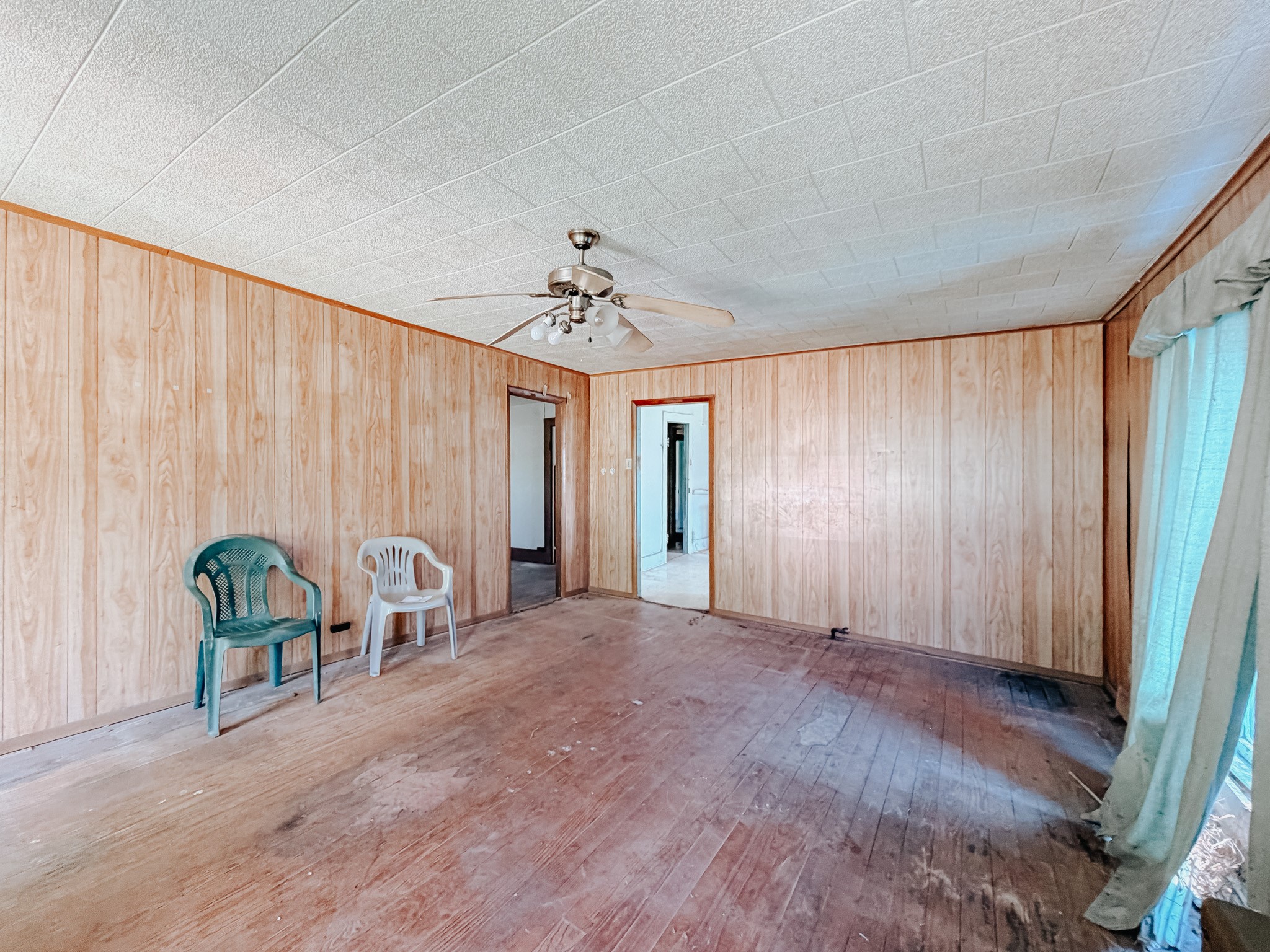 305 N 3rd Street Coolidge TX 76693