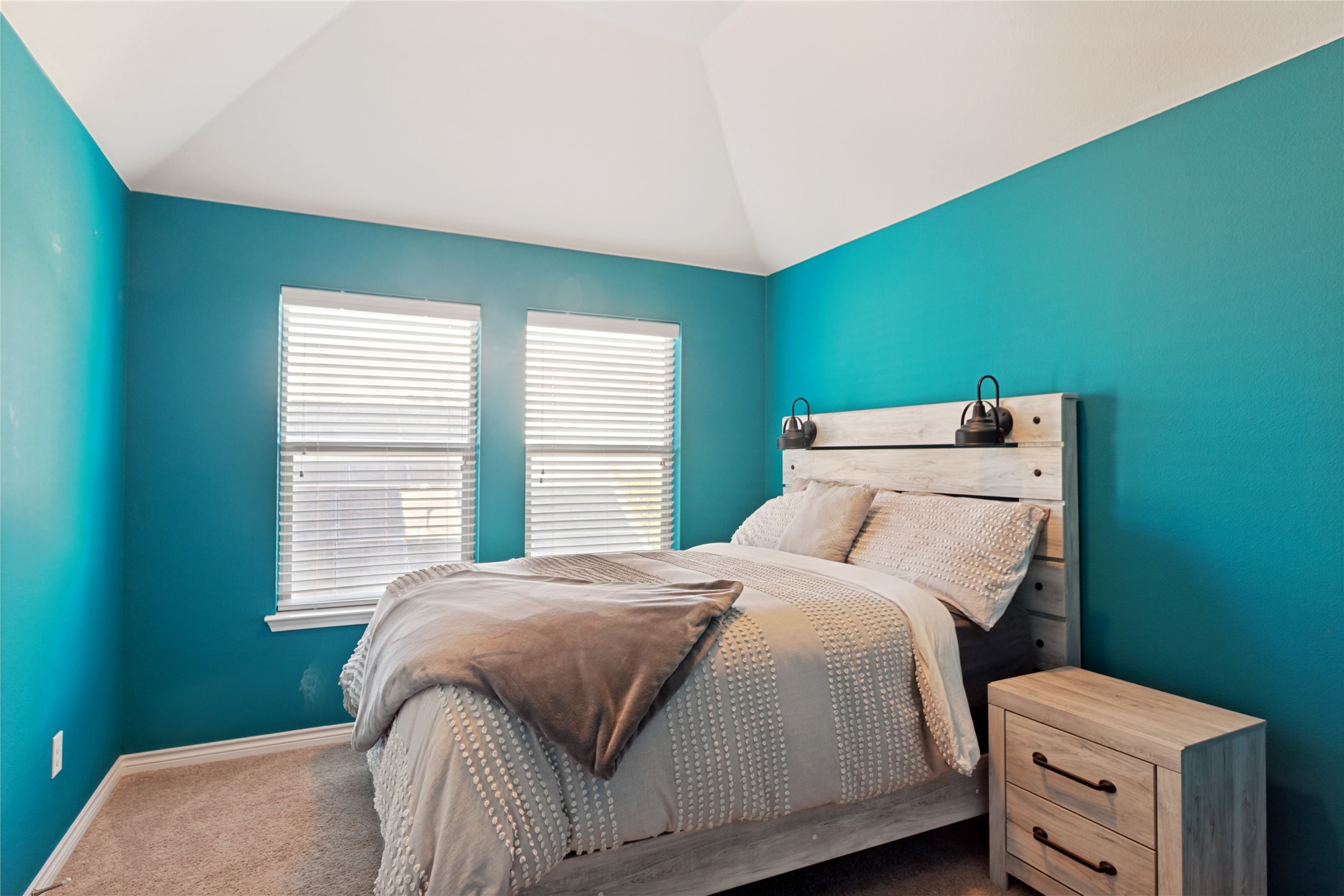 629 Peach Lane Burleson TX 76028