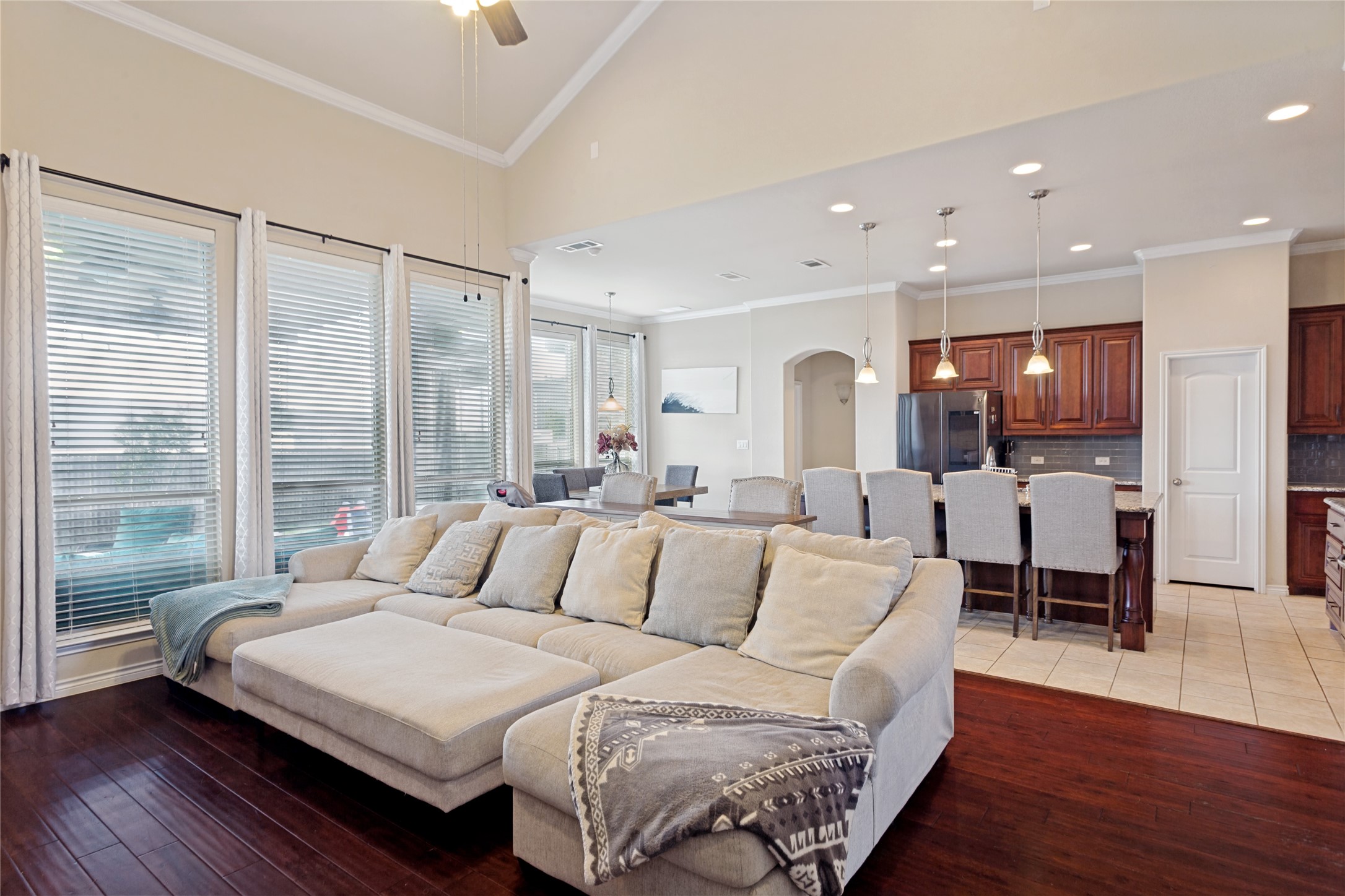 629 Peach Lane Burleson TX 76028