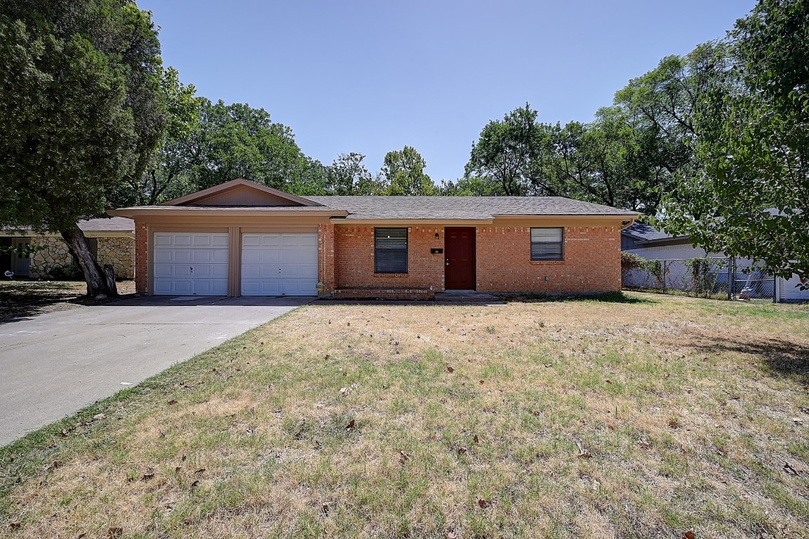 6717 Plantation Road Forest Hill TX 76140