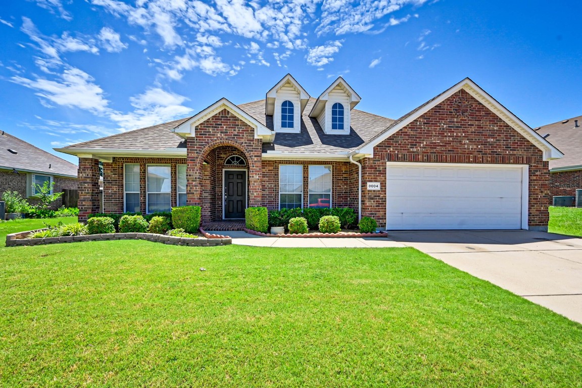 8004 Bonito Drive Arlington TX 76002