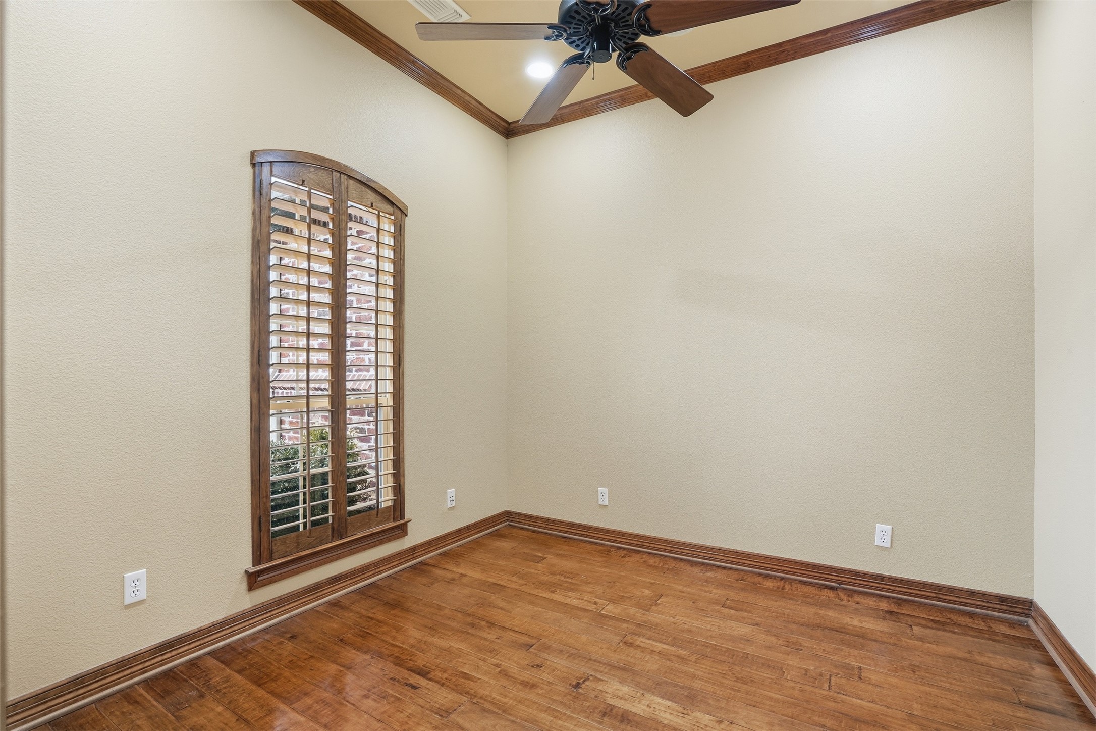 1123 Berkley Drive Cleburne TX 76033