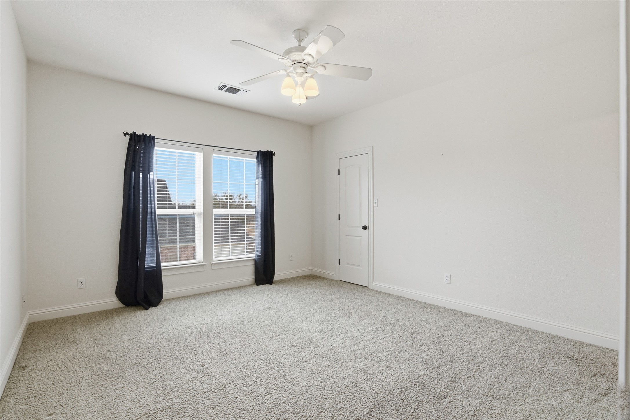 1123 Berkley Drive Cleburne TX 76033