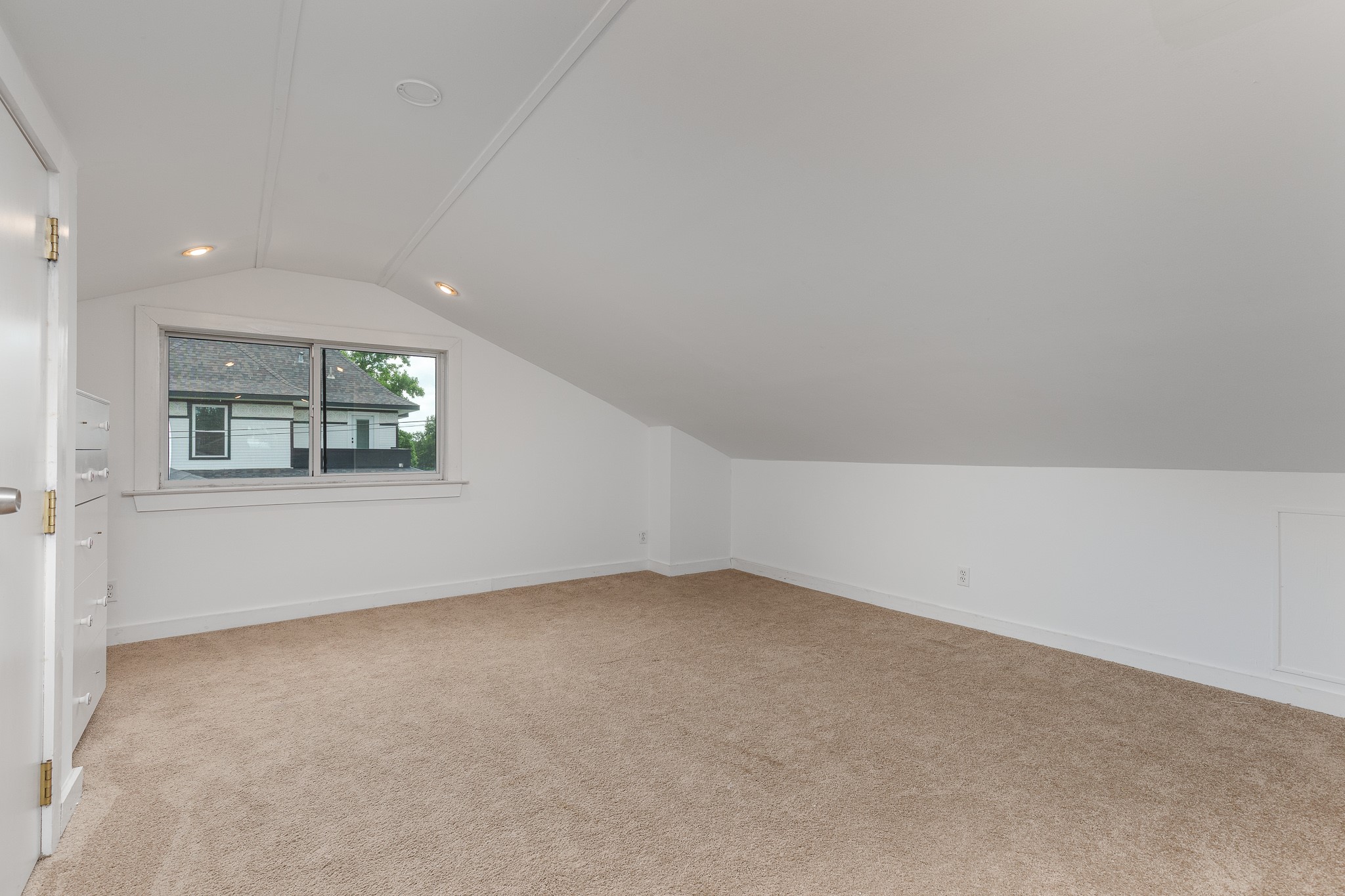 203 E Umphress Street Van Alstyne TX 75495