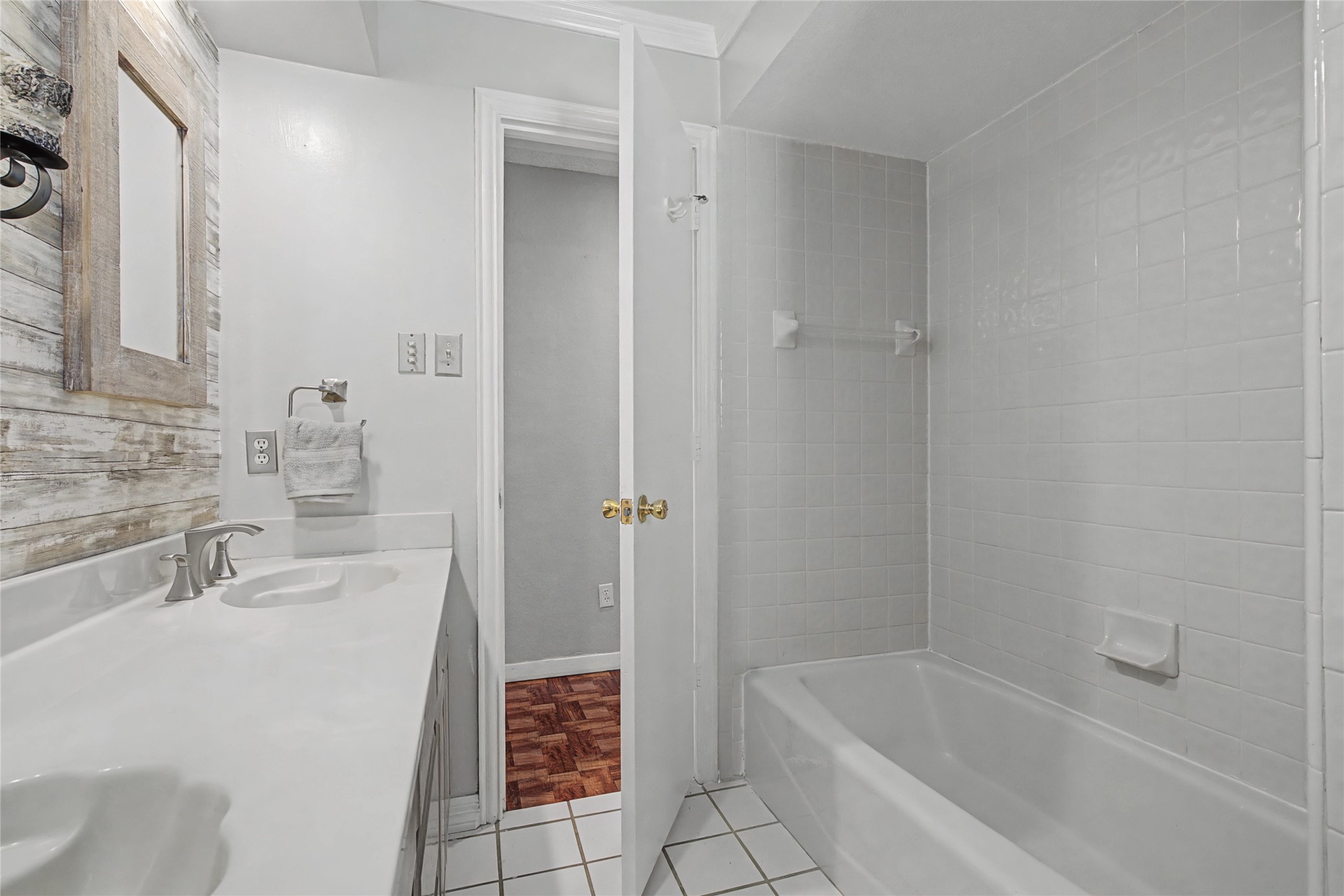 3912 Double Tree Trail Irving TX 75061