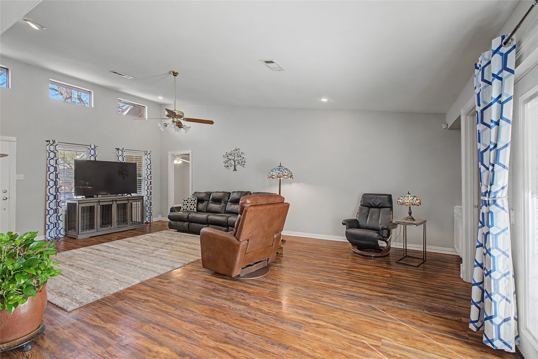 3912 Double Tree Trail Irving TX 75061