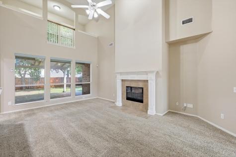 801 Coralberry Drive Mckinney TX 75072