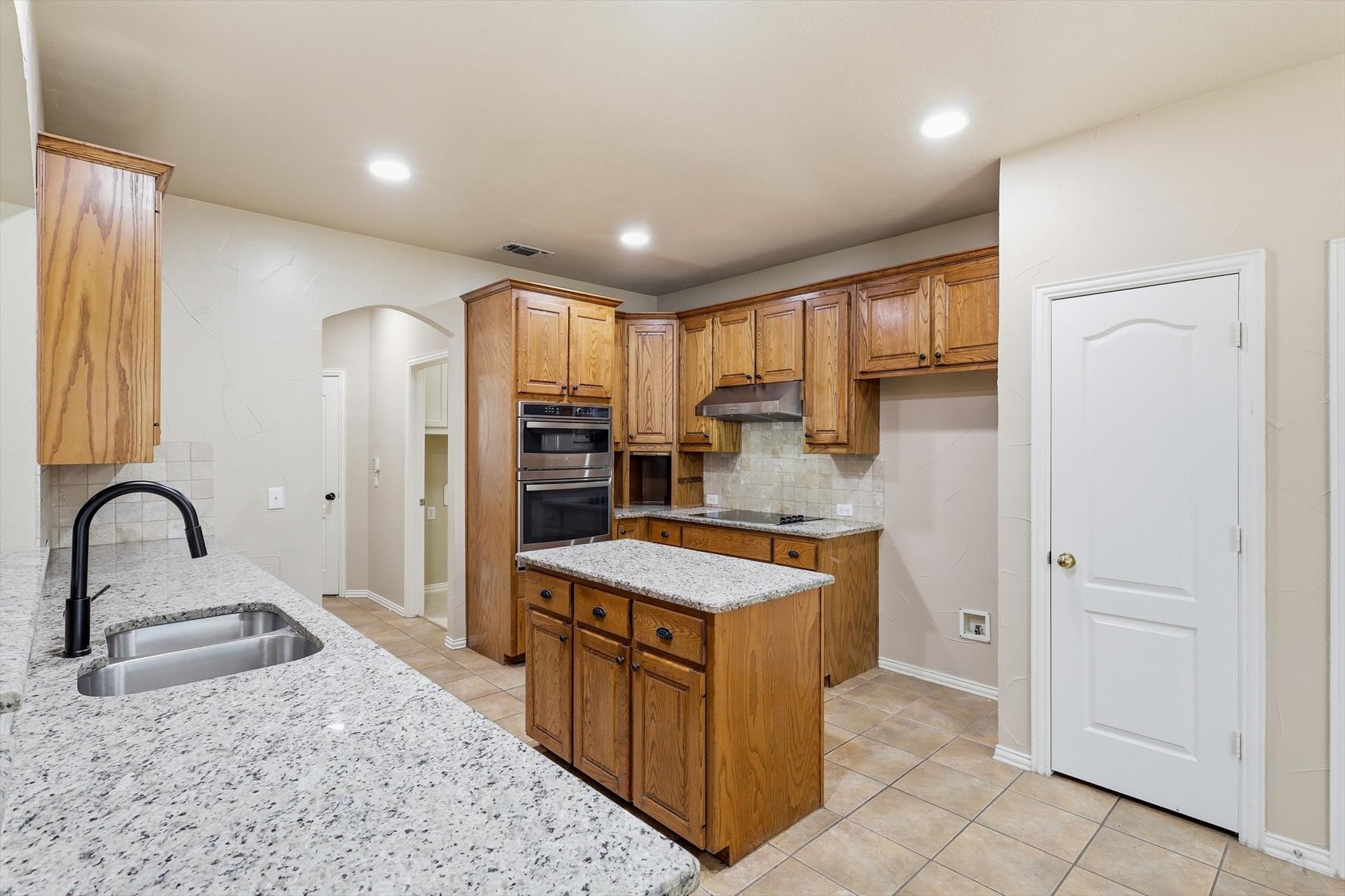 801 Coralberry Drive Mckinney TX 75072