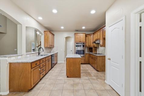 801 Coralberry Drive Mckinney TX 75072