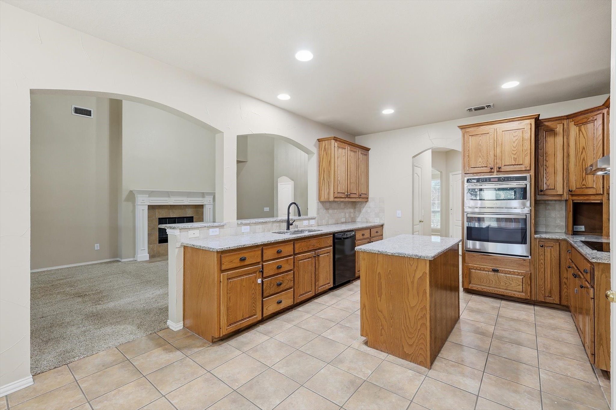 801 Coralberry Drive Mckinney TX 75072