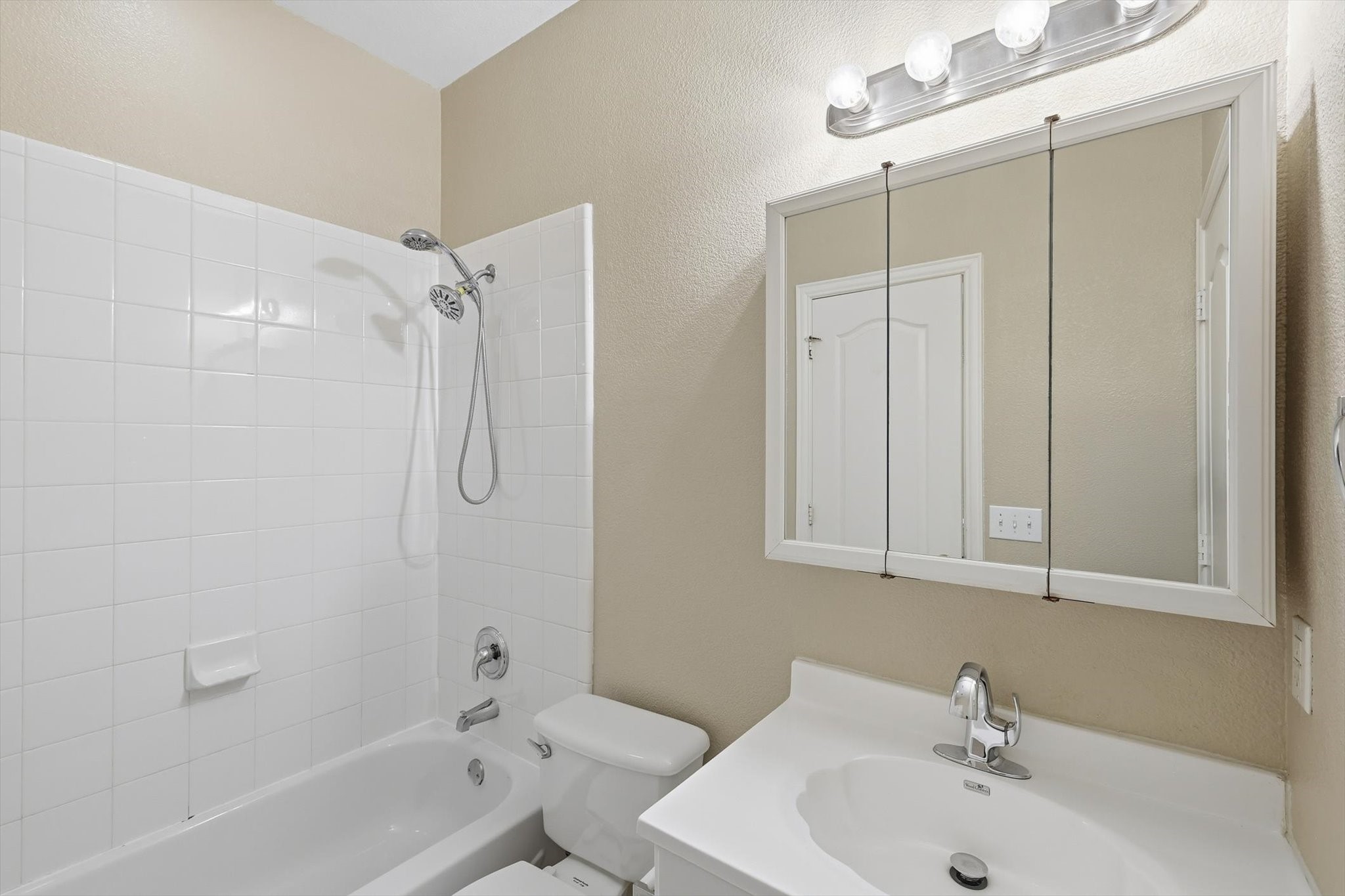 801 Coralberry Drive Mckinney TX 75072
