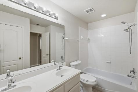 801 Coralberry Drive Mckinney TX 75072