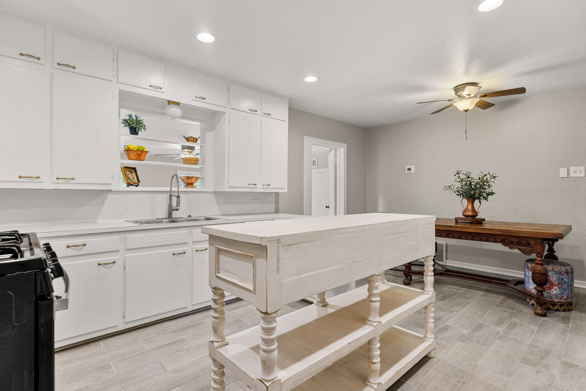 2921 Summer Avenue Waco TX 76708