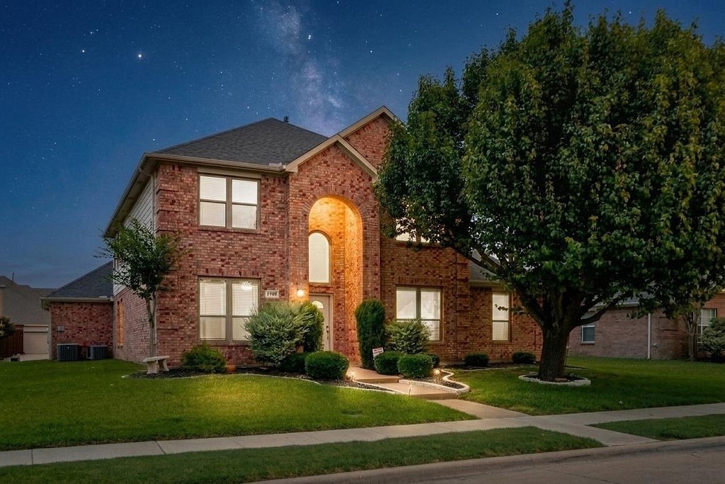 5700 White Pine Drive Mckinney TX 75070