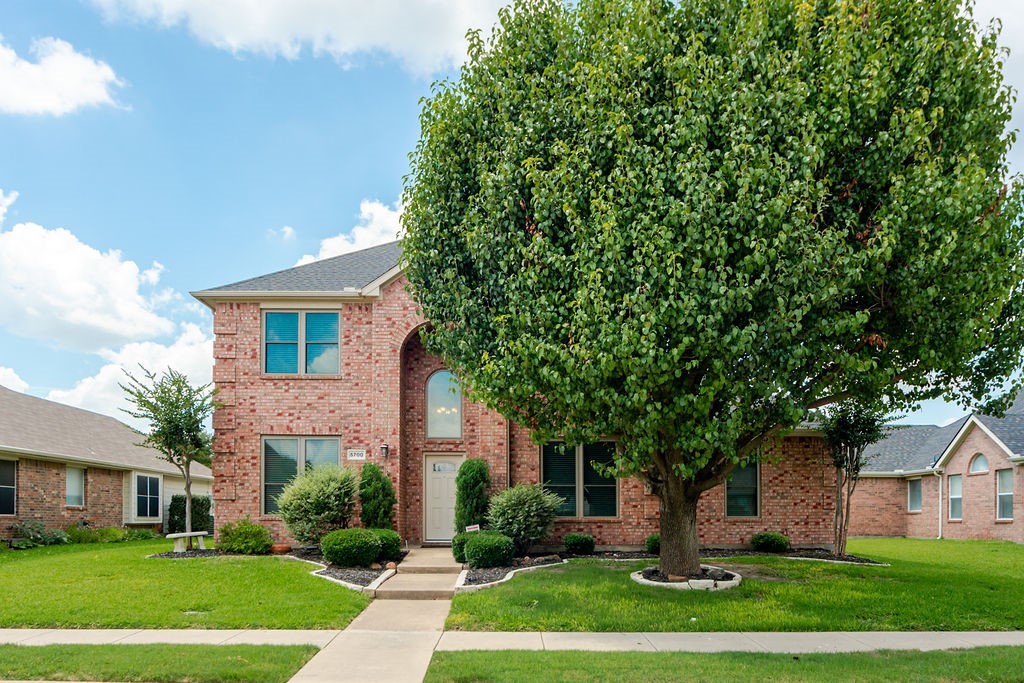 5700 White Pine Drive Mckinney TX 75070