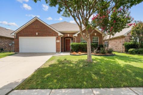 615 Creekside Drive Little Elm TX 75068