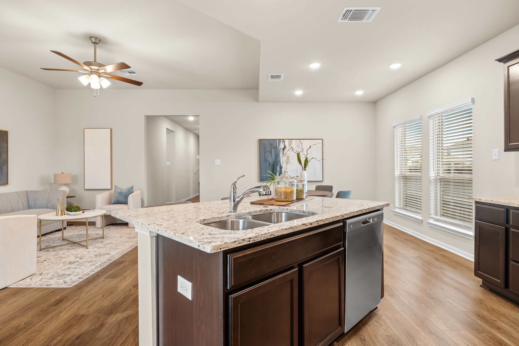 11233 Solar Street Waco TX 76655