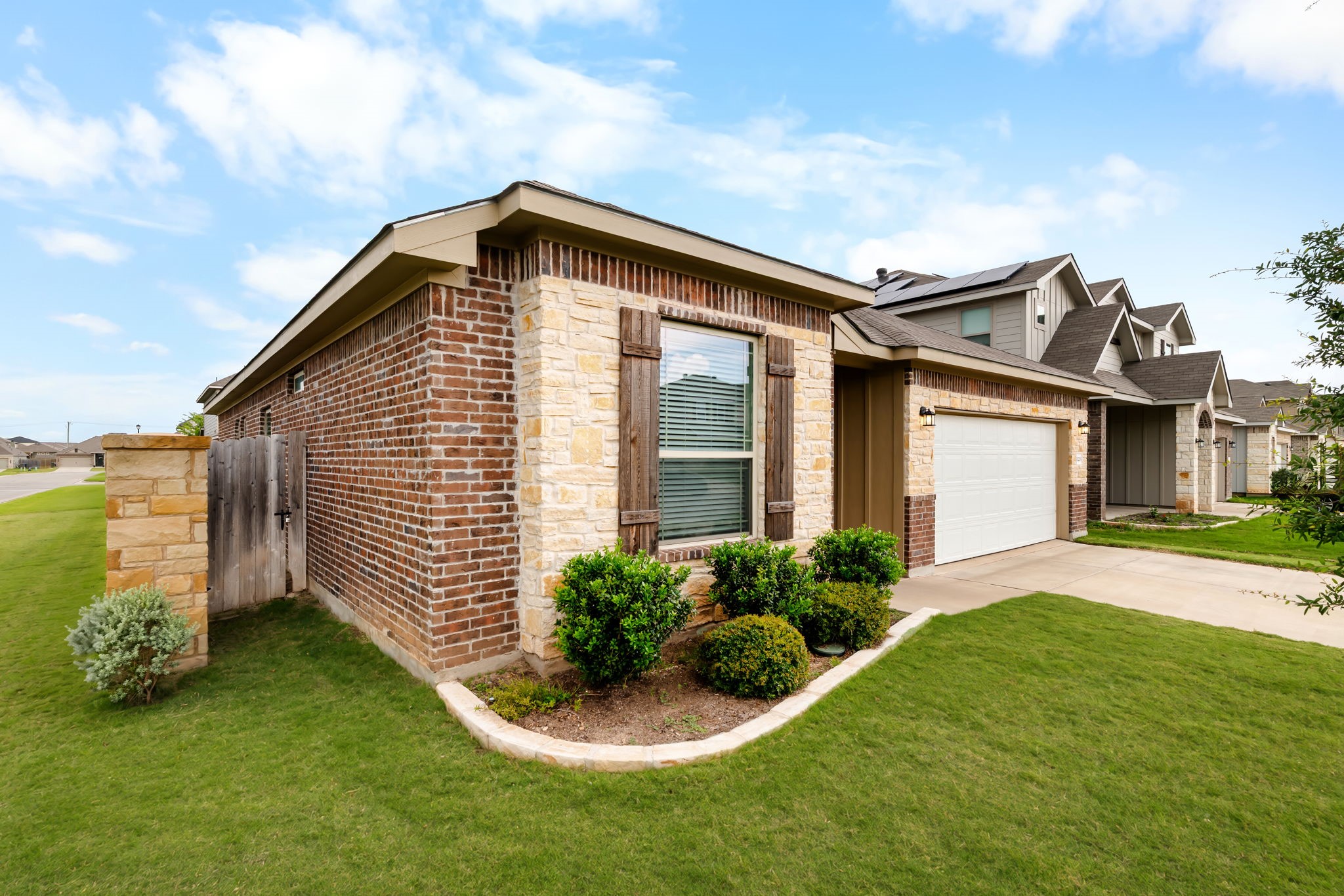 11233 Solar Street Waco TX 76655