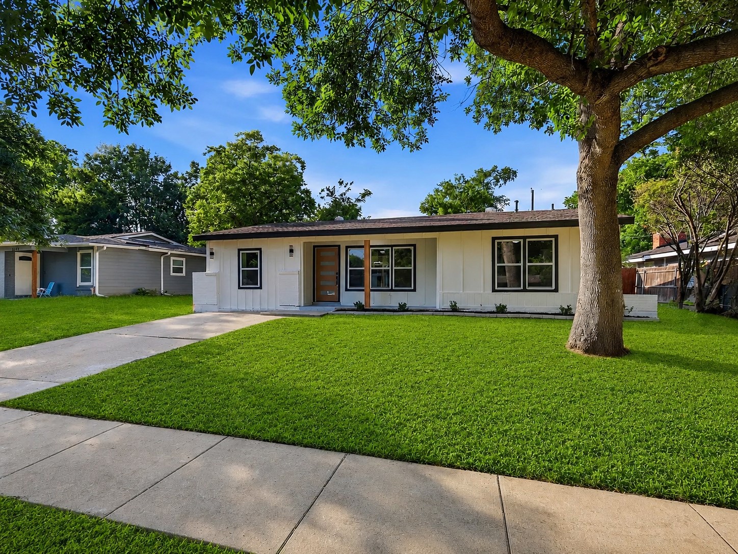 2109 Hedgerow Street Arlington TX 76010