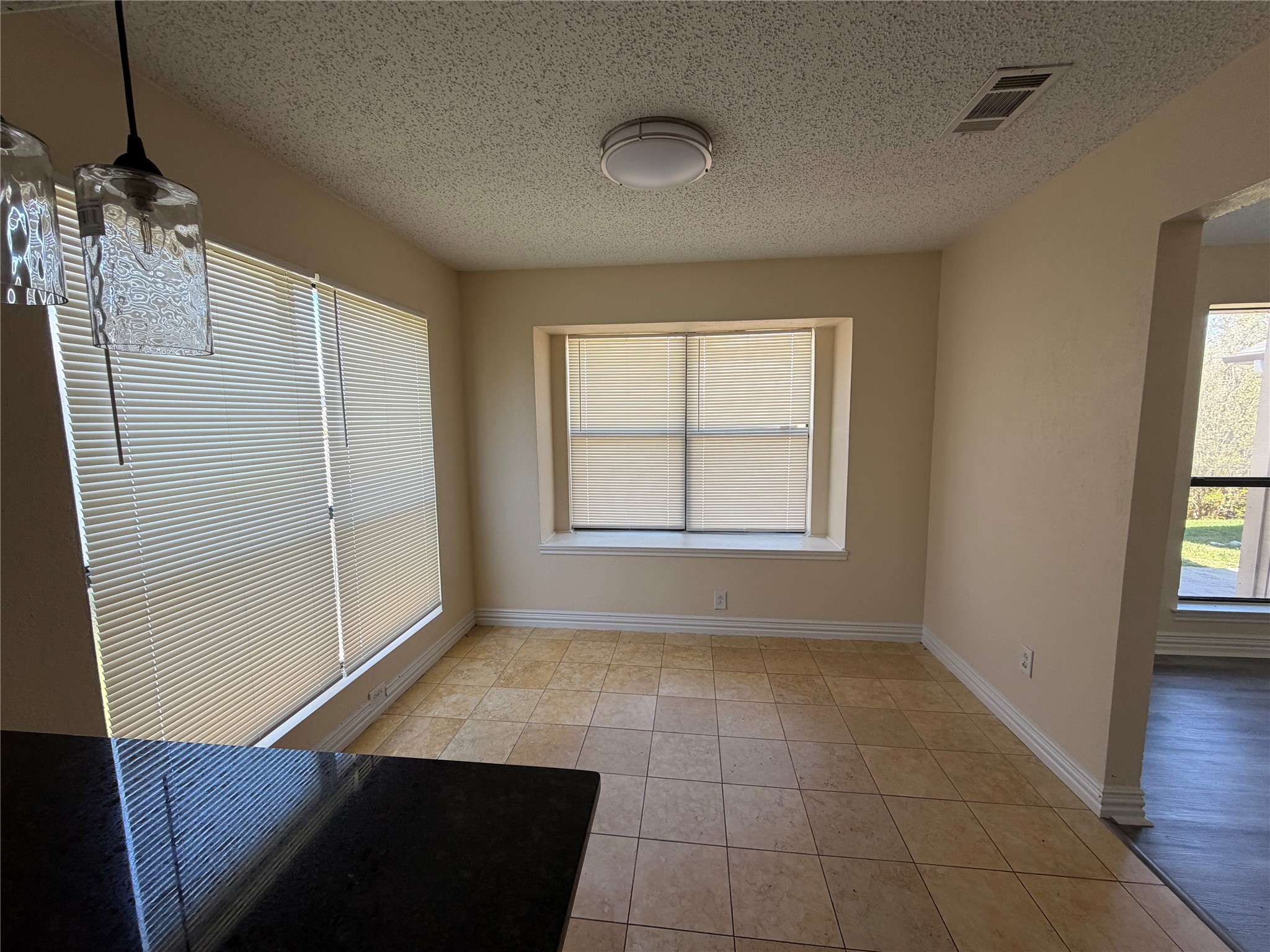 1721 Saint James Carrollton TX 75007