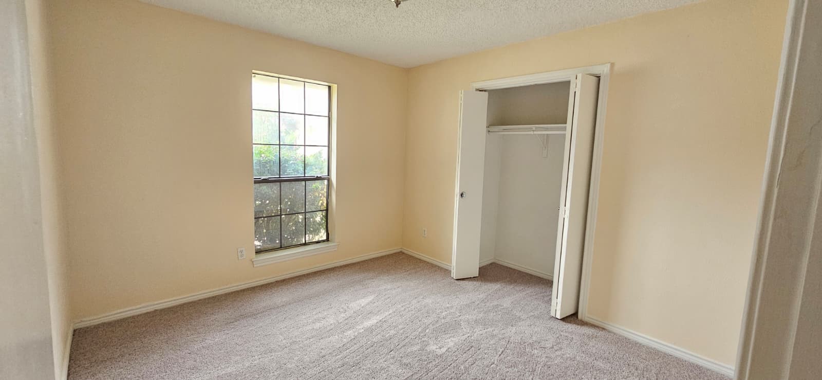 1721 Saint James Carrollton TX 75007