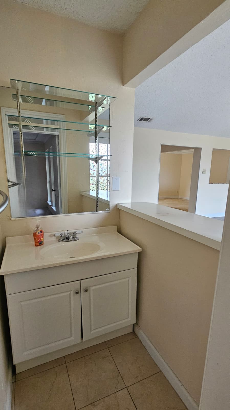1721 Saint James Carrollton TX 75007