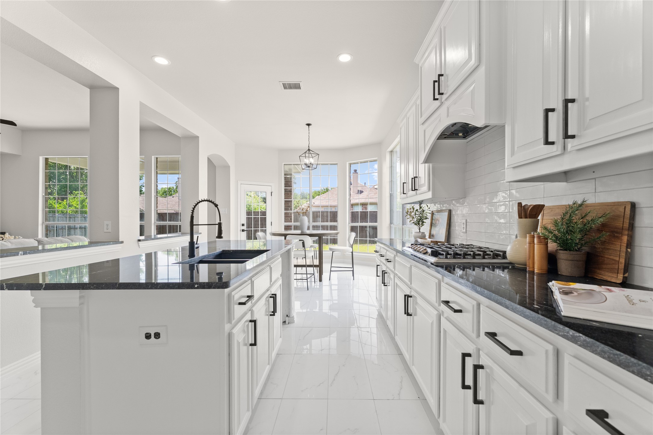6104 Crestmoor Lane Sachse TX 75048