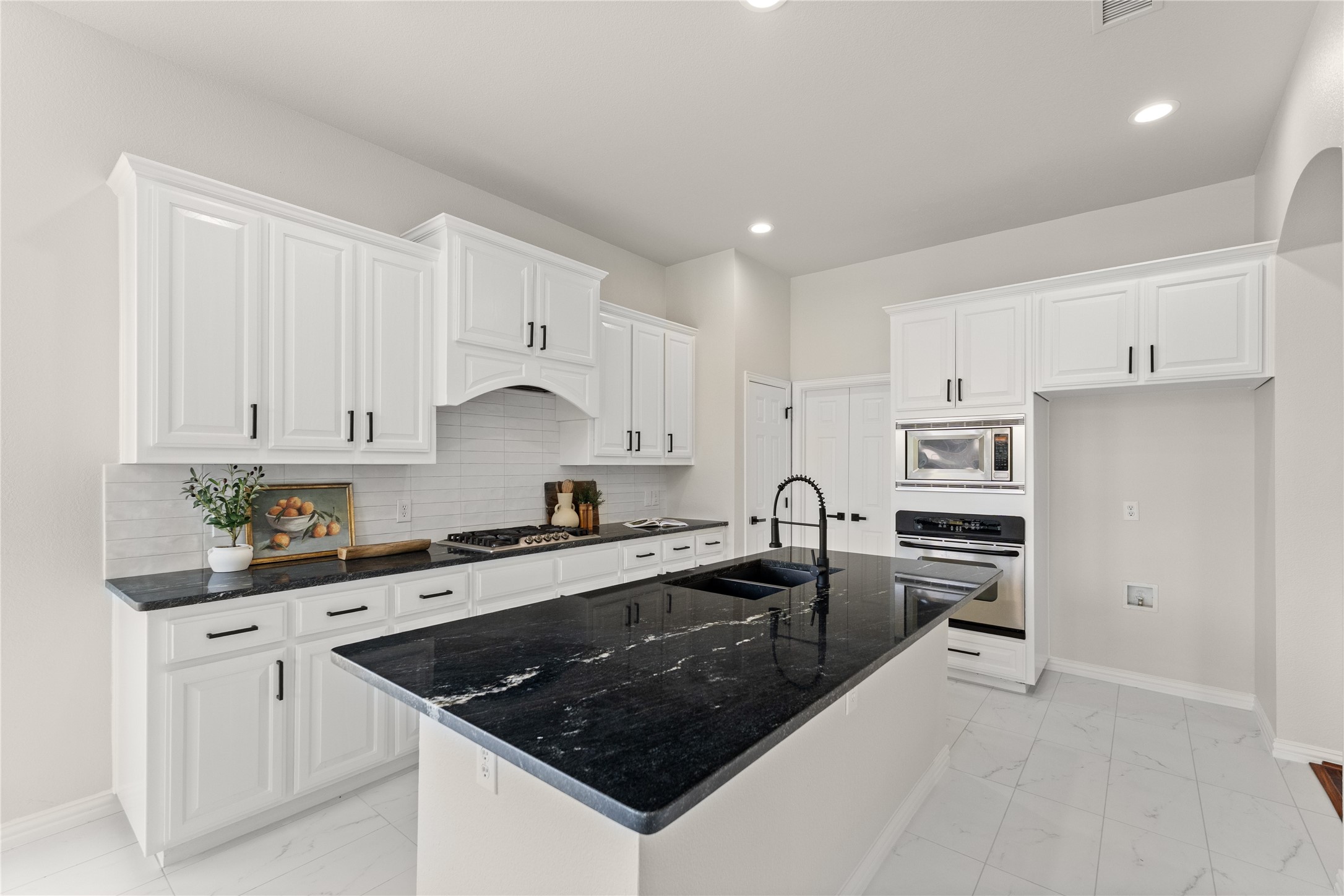 6104 Crestmoor Lane Sachse TX 75048