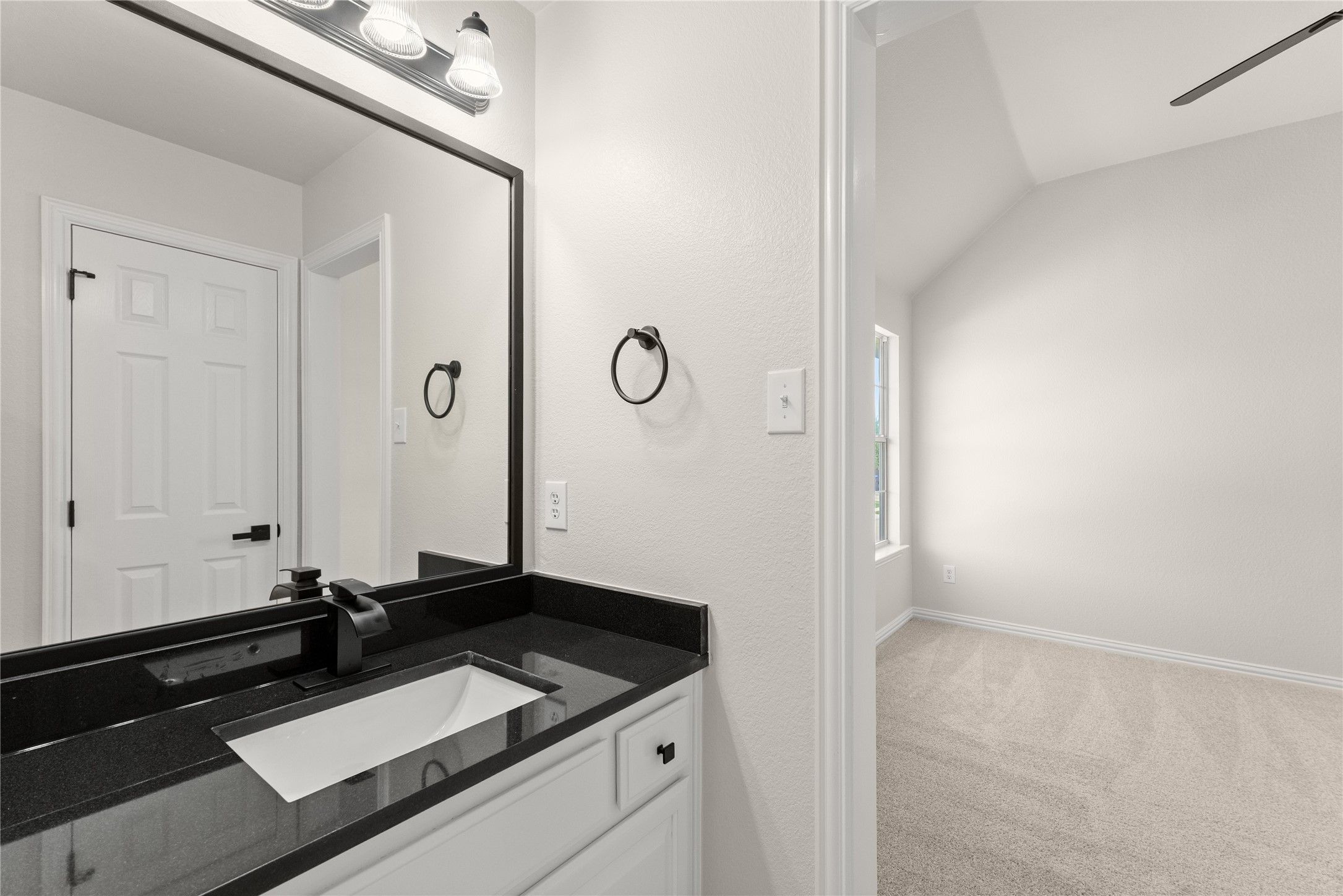 6104 Crestmoor Lane Sachse TX 75048