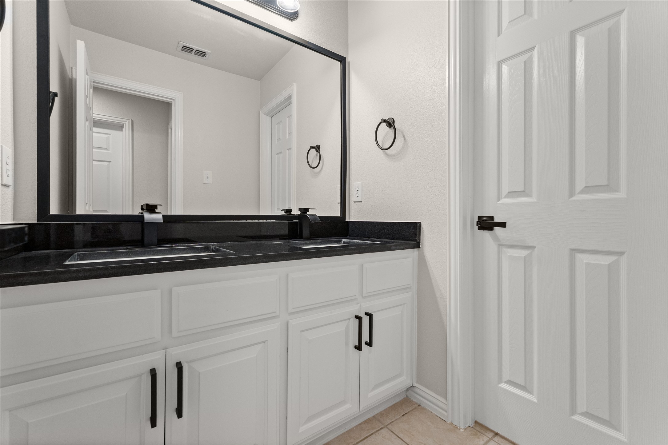 6104 Crestmoor Lane Sachse TX 75048