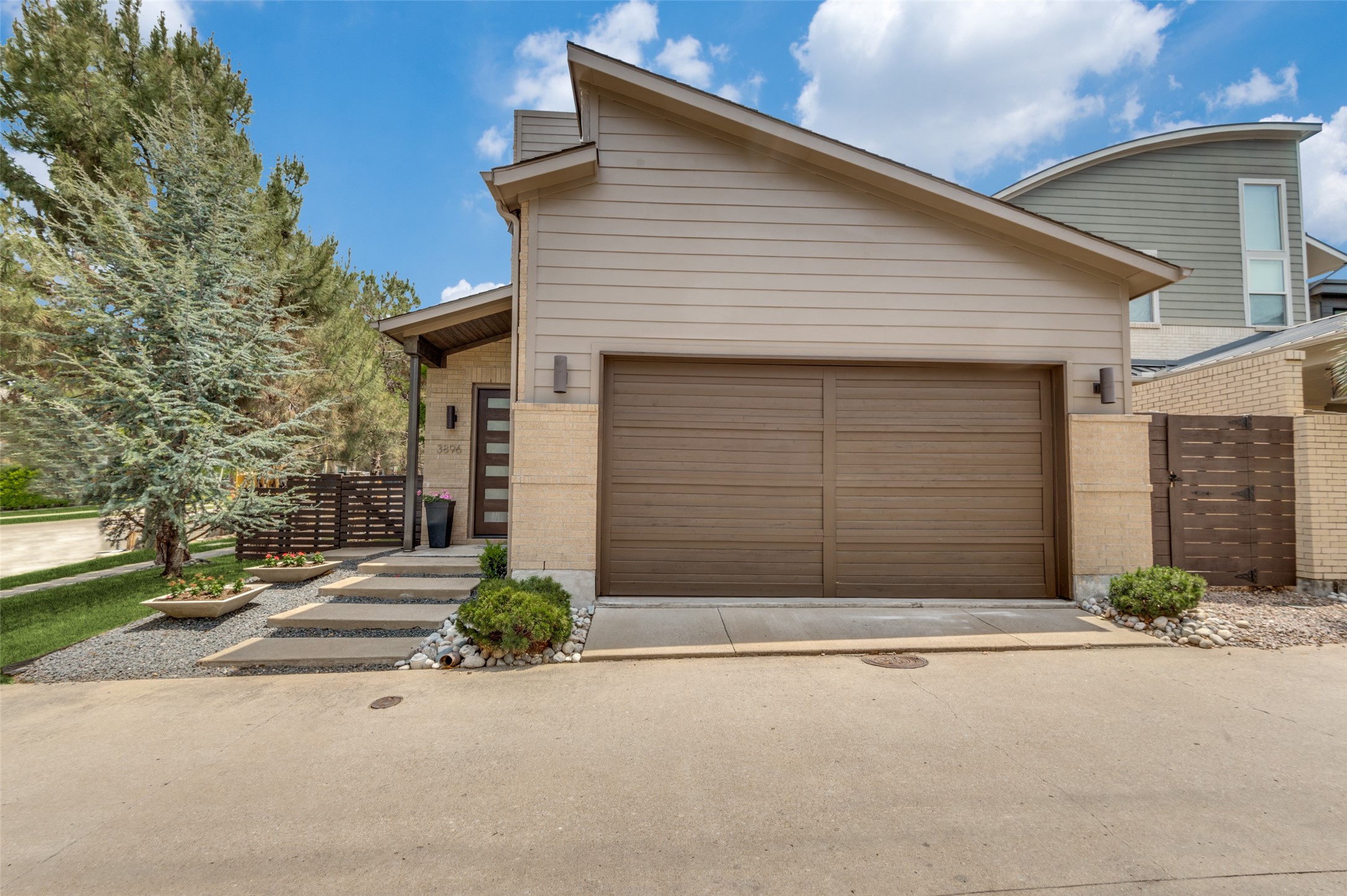 3896 Pine Tree Court Dallas TX 75206