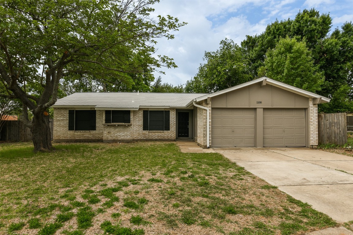 1100 Burgess Court Arlington TX 76015