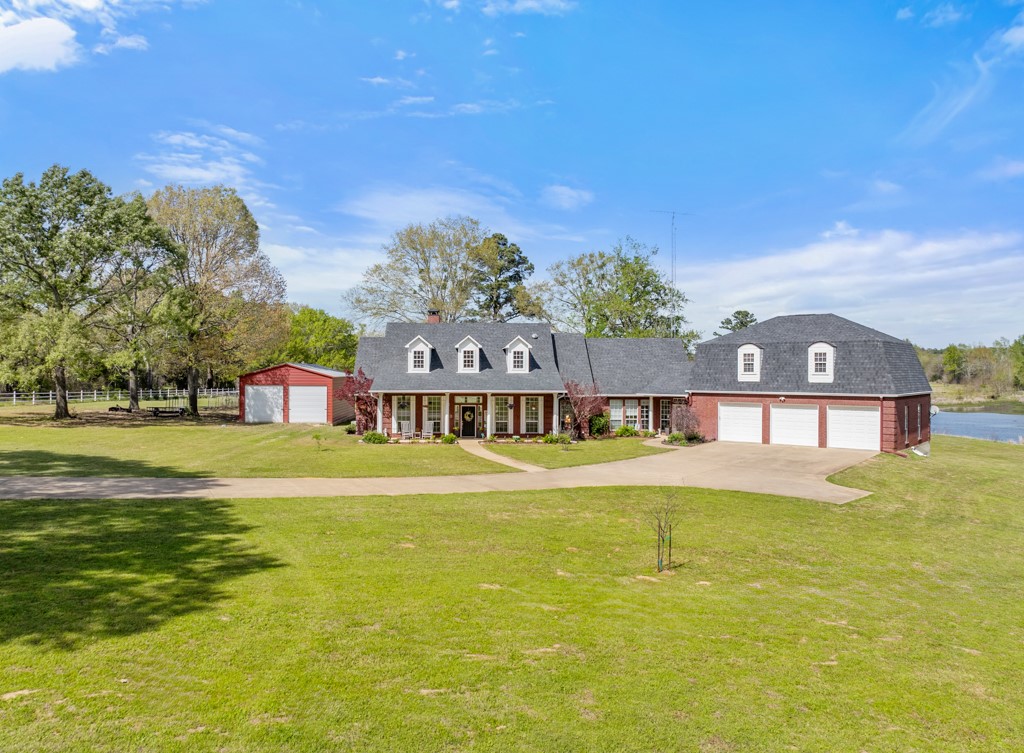 15080 County Road 1104 Flint TX 75762