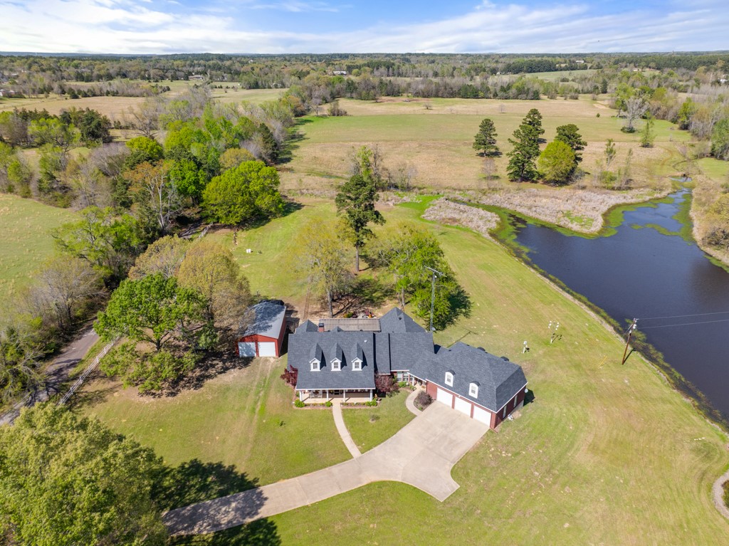 15080 County Road 1104 Flint TX 75762