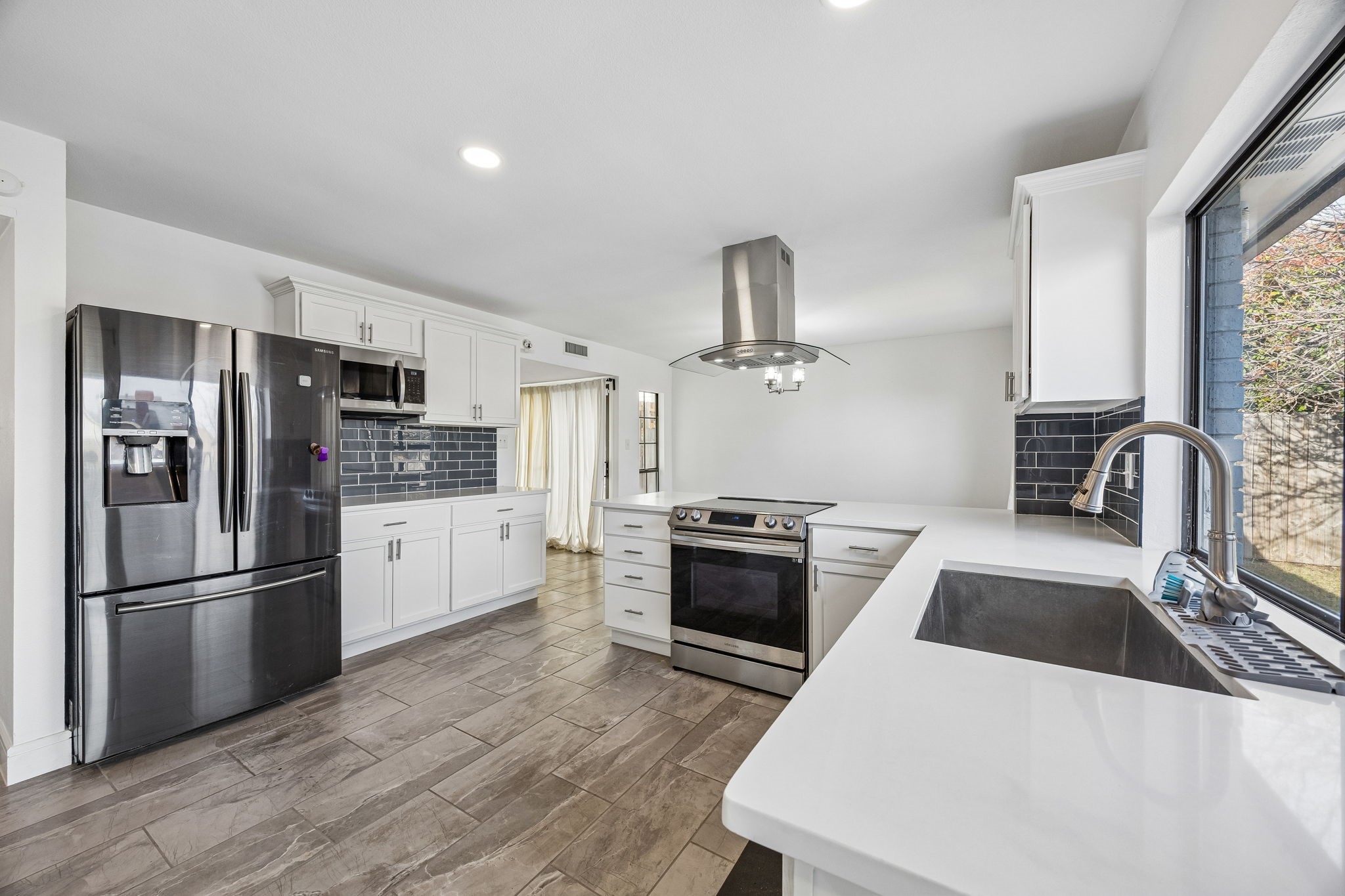 11759 Kilkirk Lane Dallas TX 75228