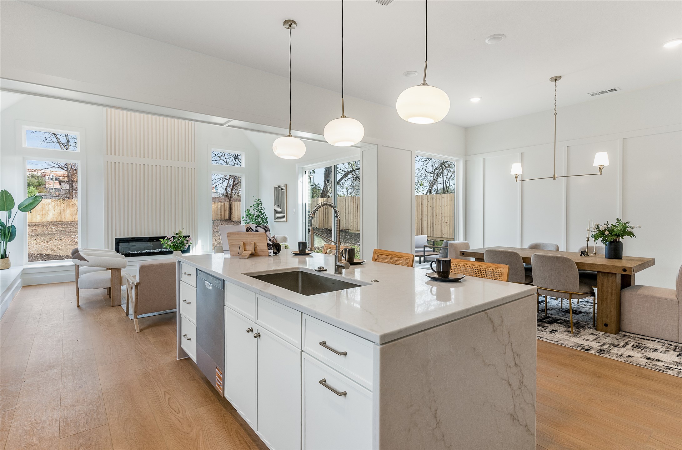 1510 Marfa Avenue Dallas TX 75216