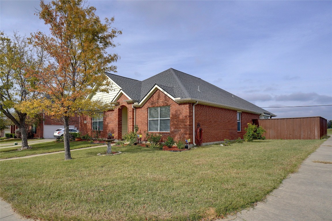 601 Quail Hollow Drive Midlothian TX 76065