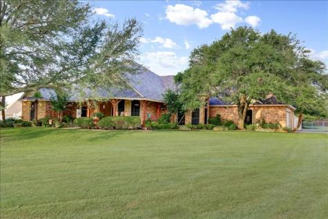 445 Country Ridge Lane Red Oak TX 75154