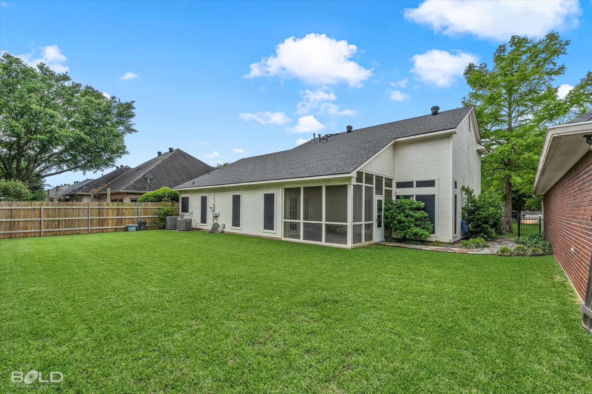 6019 Grover Place Shreveport LA 71105