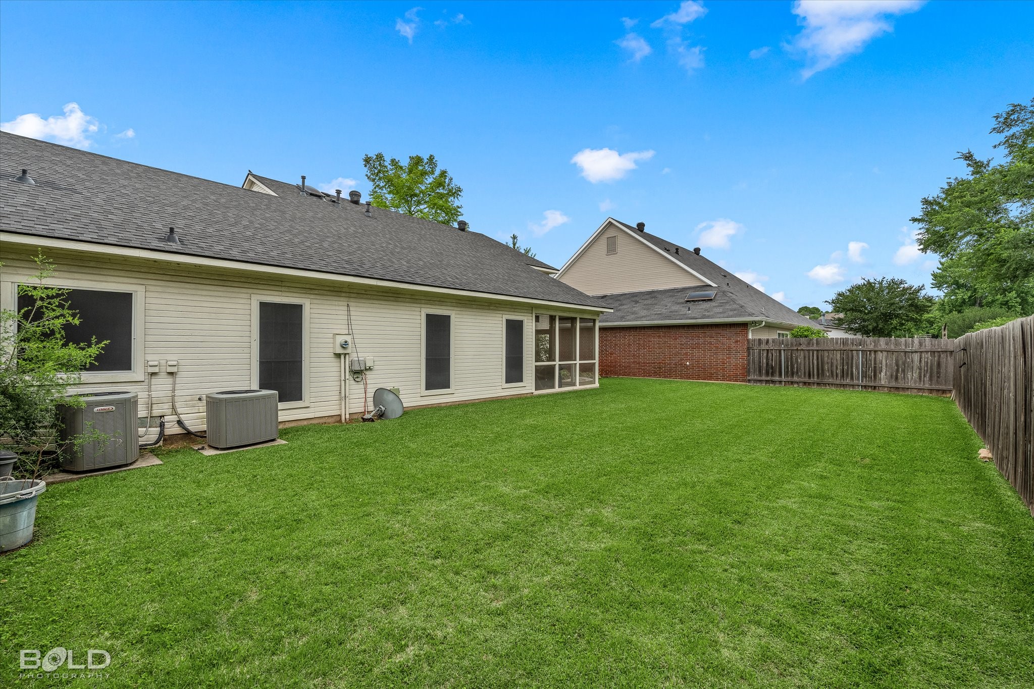 6019 Grover Place Shreveport LA 71105
