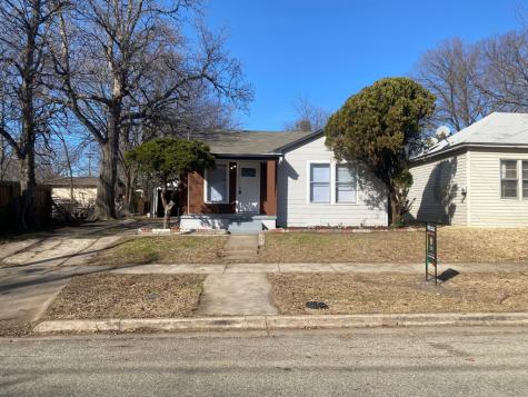 611 E Sycamore Street Sherman TX 75090