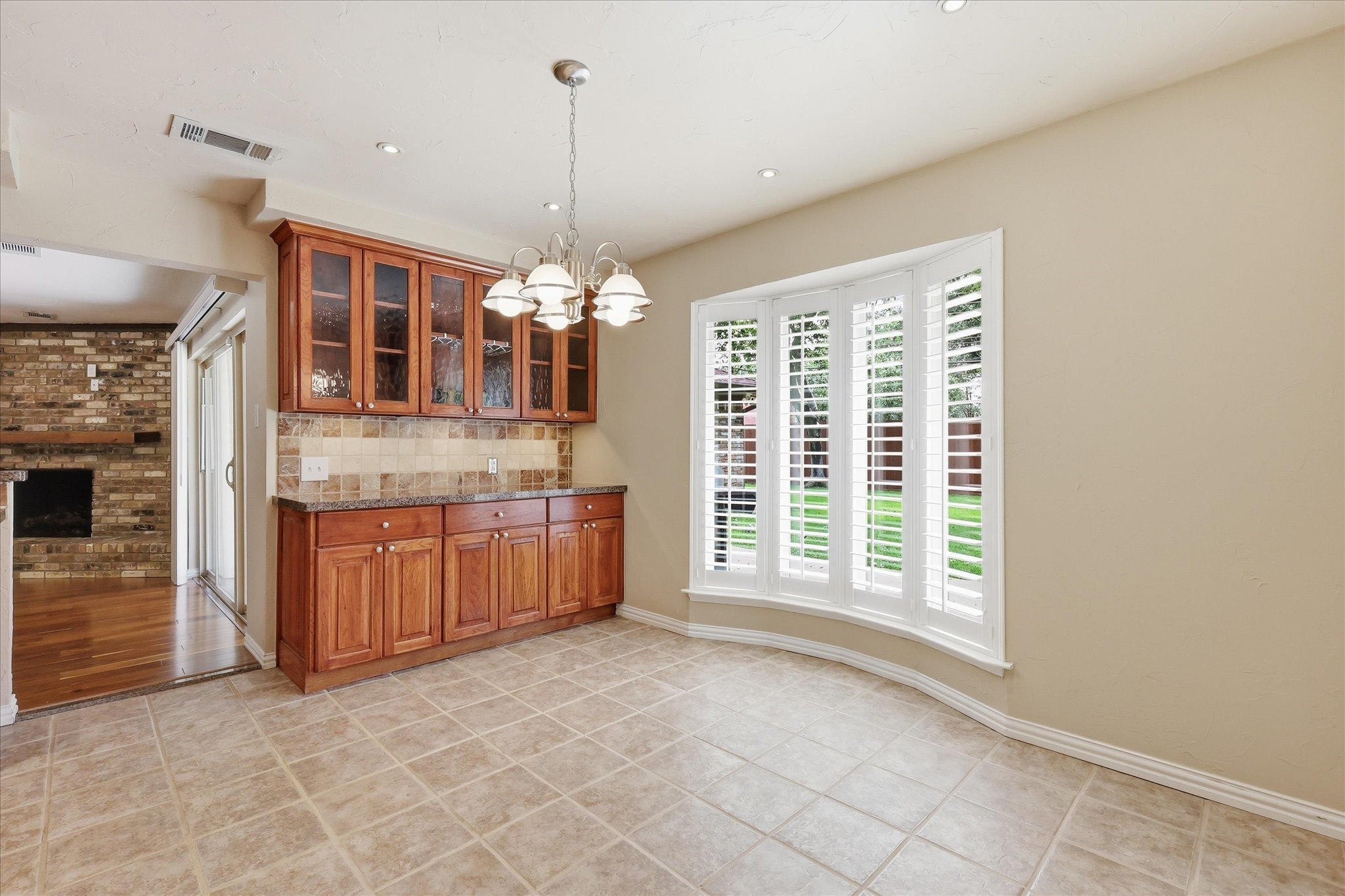 2009 Tanglewood Drive Grapevine TX 76051